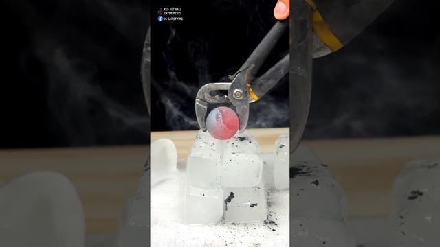 Red Ball 🔴 vs ICE 🧊 ｜ Cool science experiment