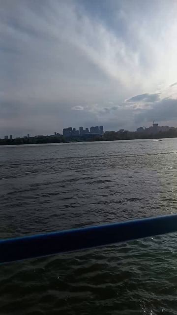 Прогулка на теплоходе