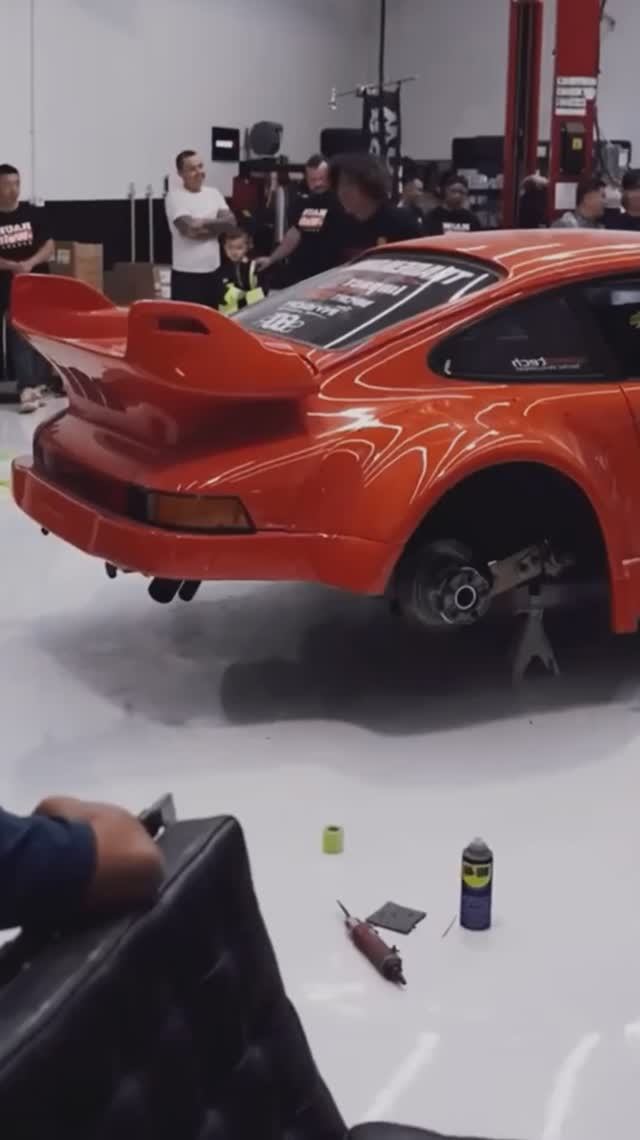 Японец делает авто от Бога