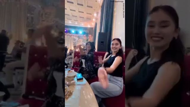 Оригинально.Эффектно.Красиво.
Посмотрите.Лайкните.Подпишитесь.Перешлите друзьям.Благо Вам.