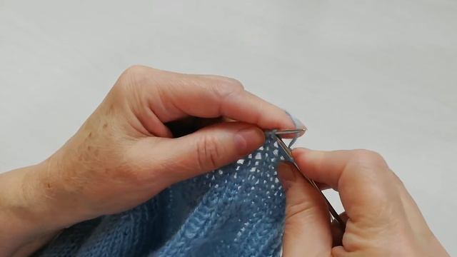 Эластичное закрытие резинки спицами