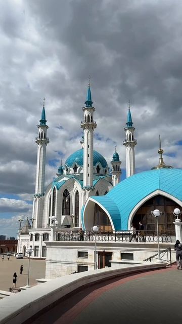 Вы скажете: «Да что в эту Казань ехать, что я там не видел(а)»