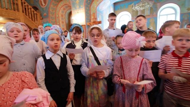 Кондак и тропарь к празднику Вознесения Господне
