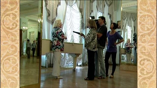 Непрофессионалы. Директор