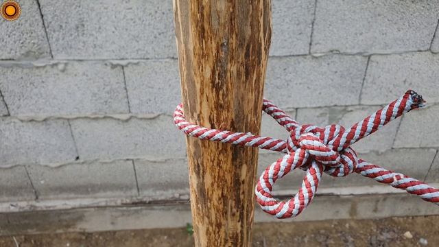 Three quick and safe trailer rescue knots, vital knots