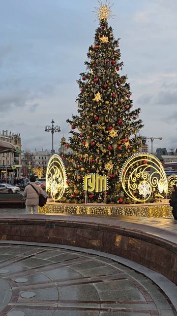 В центре Москвы Лепс молодой отжигает 🔥