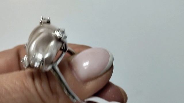 Серьги и комплекты бижутерии, которые сделают ваш образ неповторимым! Заказ на ватсап +79083191849