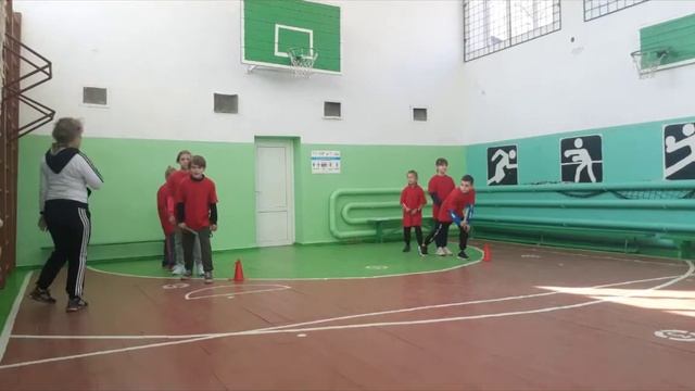 Урок физической культуры Мануновой В. С.