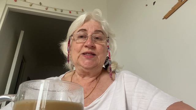 Мы переехали на другую квартиру. Ночь прошла хорошо. Д?