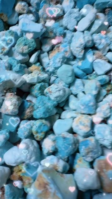 250528-1 The Original Turquoise Rough: Blue Surprises Hidden in Stone