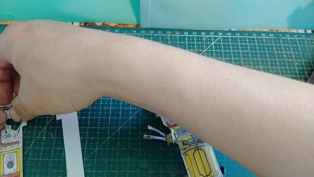Ретро автомобили из бумаги своими руками.