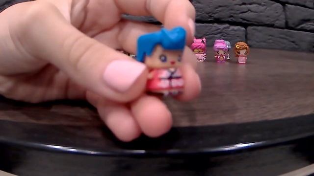 Коллекция мини кукол лол.  Collection of mini dolls lol.