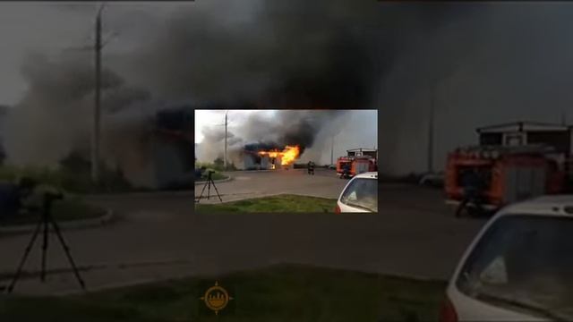 Горит павильон возле дома 60 лет образования СССР д.61