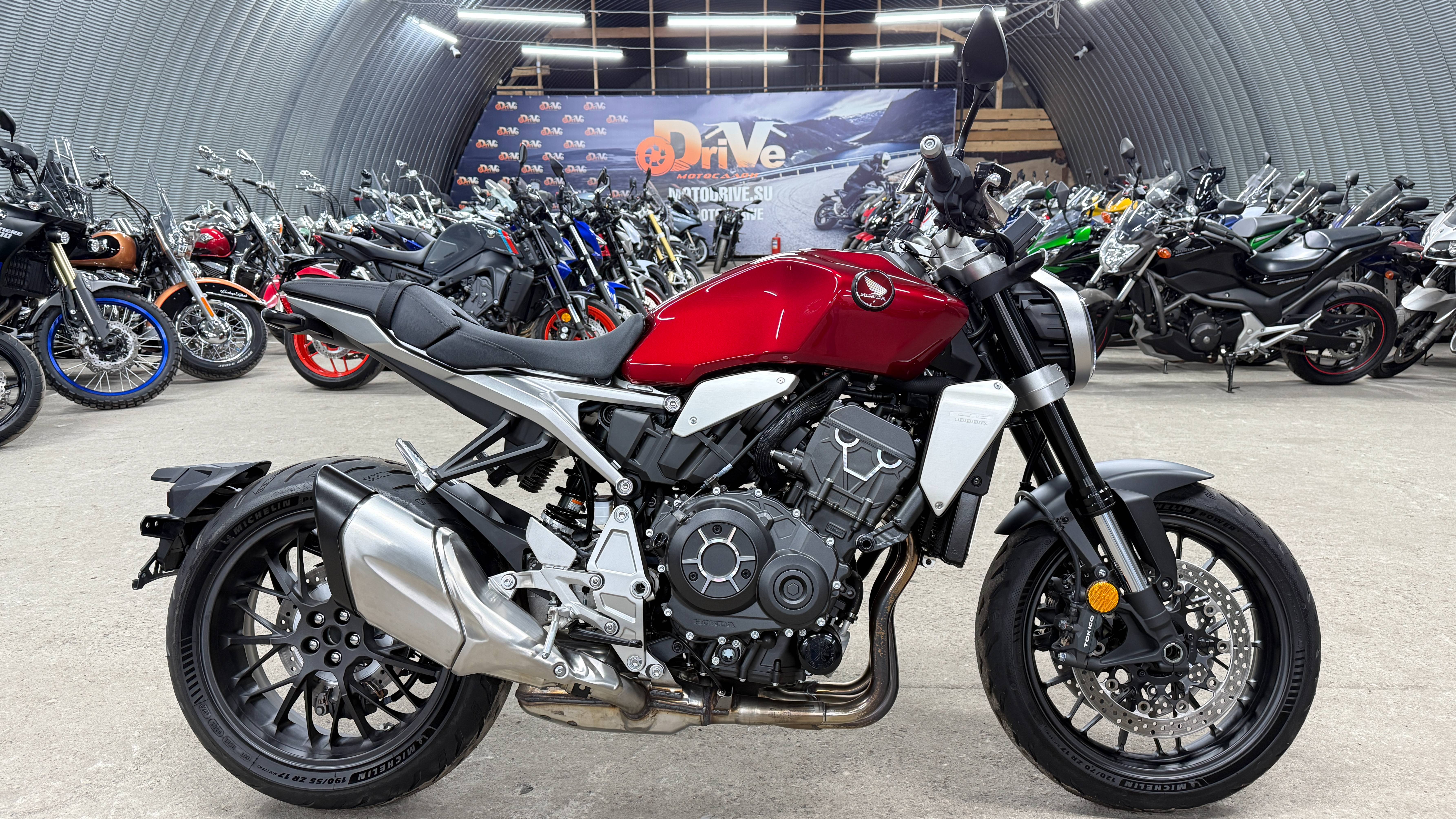 Обзор Honda CB 1000R |В НАЛИЧИИ|