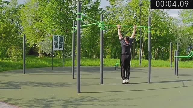 50 подтягиваний за 10 минут