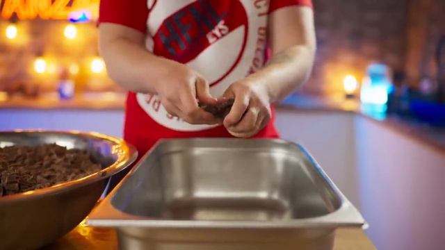 vanzai [ ванзай ] Я СДЕЛАЛ ГИГАНТСКИЙ KINDER delice ВЕСОМ 200 КИЛОГРАММ