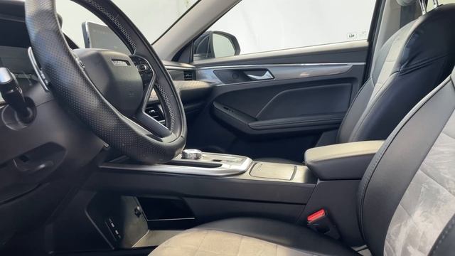 Haval Jolion, I