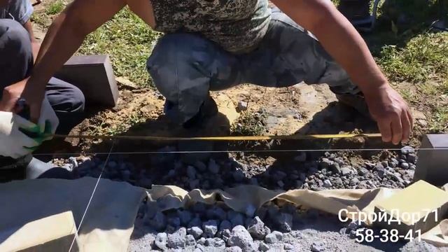 Объект с нуля. Видео - отзыв. Укладка тротуарной плитки в Велегоже. Маленькие хитрости.