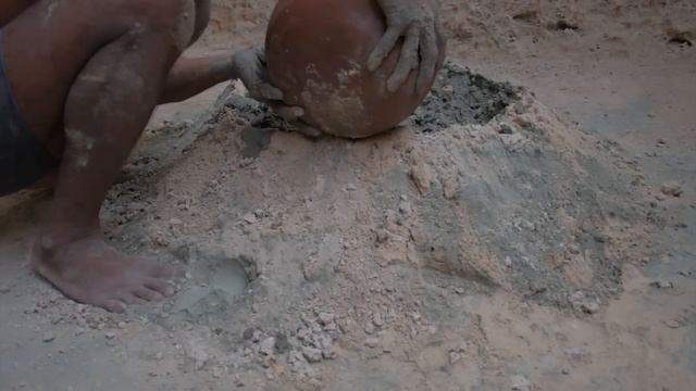 Building Underground House With Underground Swimming Pool - 2