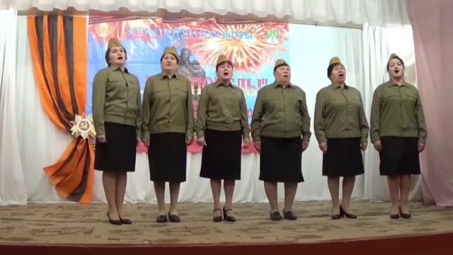 «Йәшлек» Яңы Йәнегет ауыл мәҙәниәт йорто ансамбле - «Оҙатып вокзалдар ҡаршында»