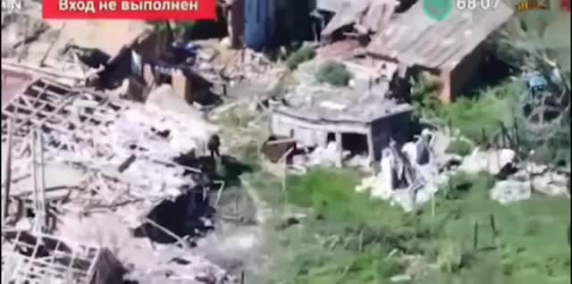 Операторы FPV разнесли ПУ и расчёт ударных дронов ВСУ в н.п. Новоданиловка на Запорожском направл...