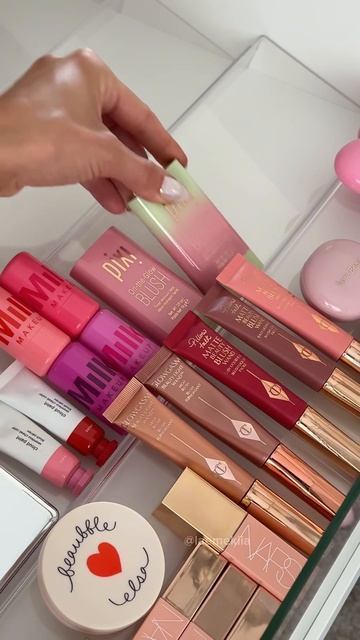 Let’s organize the blush collection🌸✨  #makeupcollection #makeup #organization #asmr #shorts
