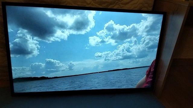 LED-Телевизор Thomson 39 дюймов не смарт
T39D14DH-01B