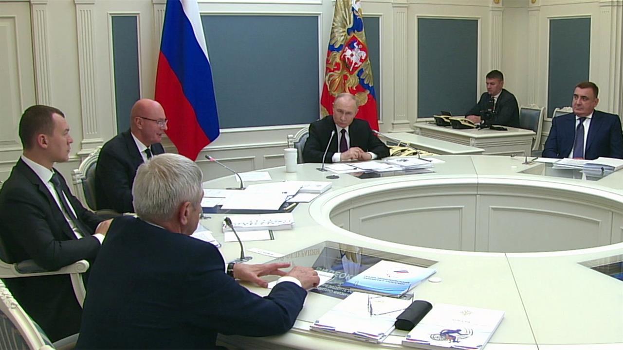 Владимир Путин провел заседание Совета по развитию физической культуры и спорта