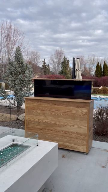 Mobile outdoor hidden tv console #diy