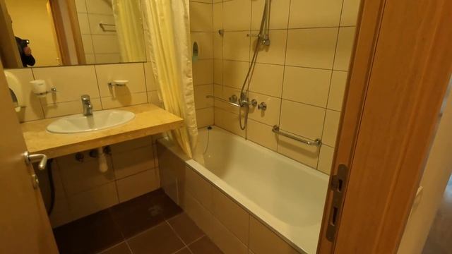 Квартира в Центре Сочи рядом с набережной! 53 м2 с ремон?
