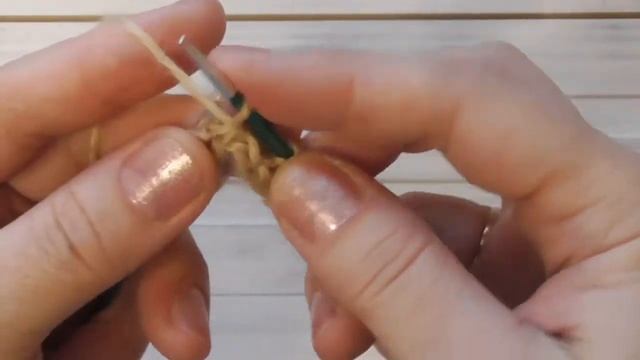 Простые узоры спицами. Узор  вертикальные дорожки.