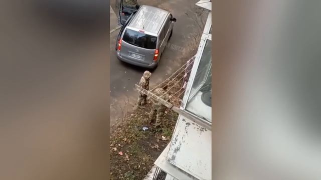 Одесса. Защита от ТЦК с ножом.