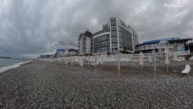 Сочи Лазаревское сегодня 29 мая 2025. Как выглядит пляж, обстановка на море, погода