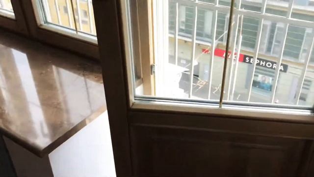 Спартаковская улица 17, Метро Бауманская