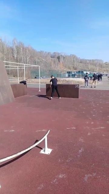 связки на улице