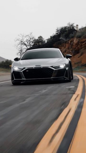 Ласточка какая 😏