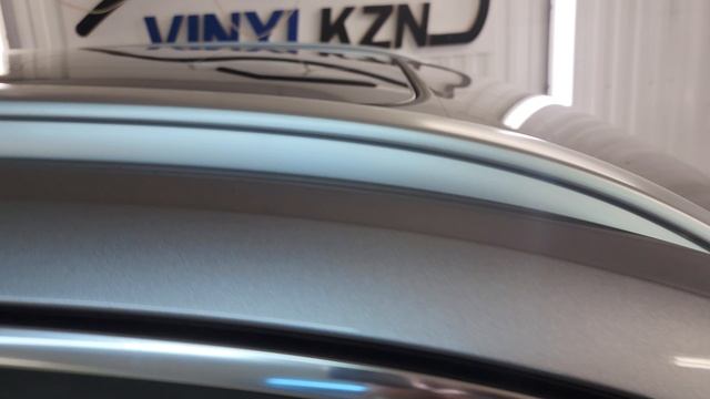 Geely Monjaro - забронировали прозрачной полиуретановой плёнкой капот, фары, часть крыши