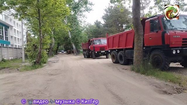 Трудяги отдыхают.