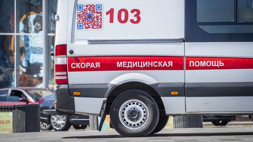 В Москве школьница взяла сигареты у незнакомца и попала в больницу с отравлением