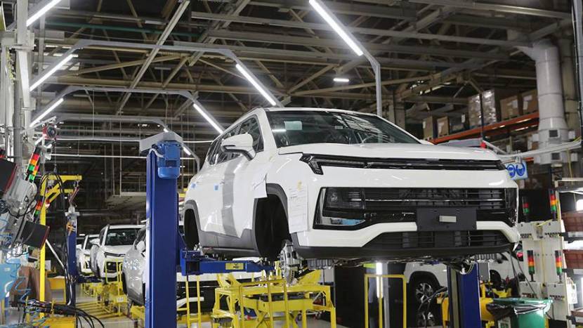 Выпуск легковых автомобилей в России вырос на 8%