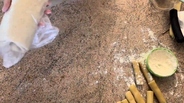 Слоеные ушки