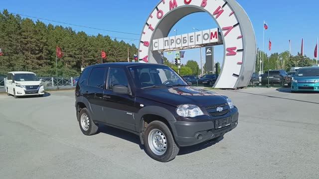 Chevrolet Niva 1.7 л Бензин МКПП (80 л.с.) 4WD 2012