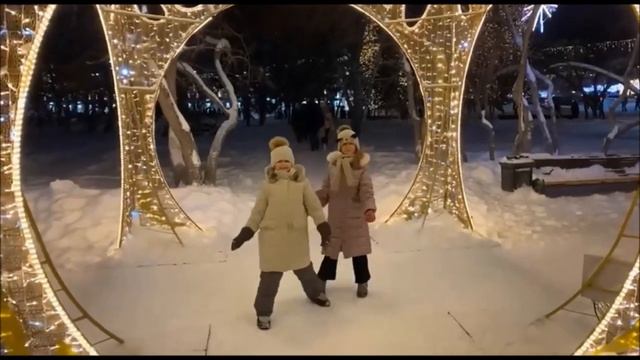 Это Новый Год - муз. В. Осошник, сл. Н. Осошник