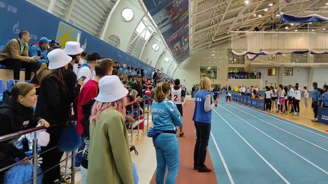 Если ты упал, коллеги со всех регионов всегда поддержат тебя!