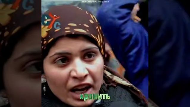 Это жены и сестры коптских мучеников, убитых за отказ снять крест ☦️