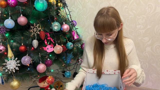 ВЛОГ Прогулка С ПОДРУГОЙ / Подарки, покупки, ПОДСТРИГЛ?
