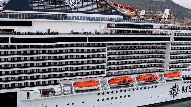 морской лайнер MSC Bellissima