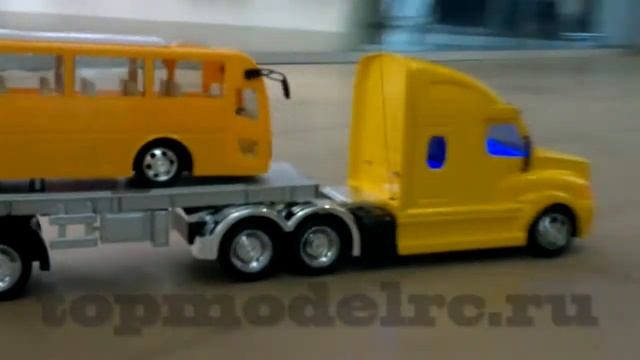 Радиоуправляемая фура с автобусом