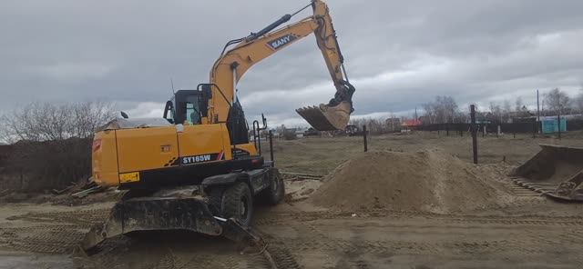 Обзор б/у колесного экскаватора SANY SY165W, 2022 г.в., 1275 м.ч., Якутск