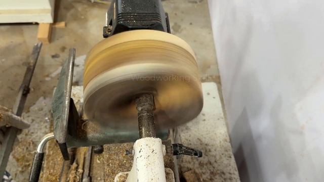 Don't Hastily Discard Wooden Boards Because They Can Also Create  Works Of Art.Woodworking Skill
